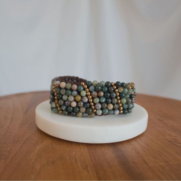 Elegant Multicolor Beaded Bracelet - Picture 1 of 14